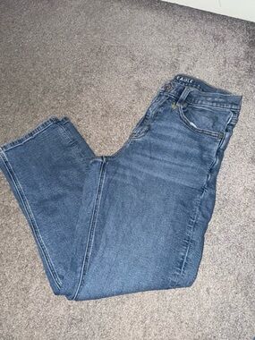 American Eagle 90’s Straight Jeans